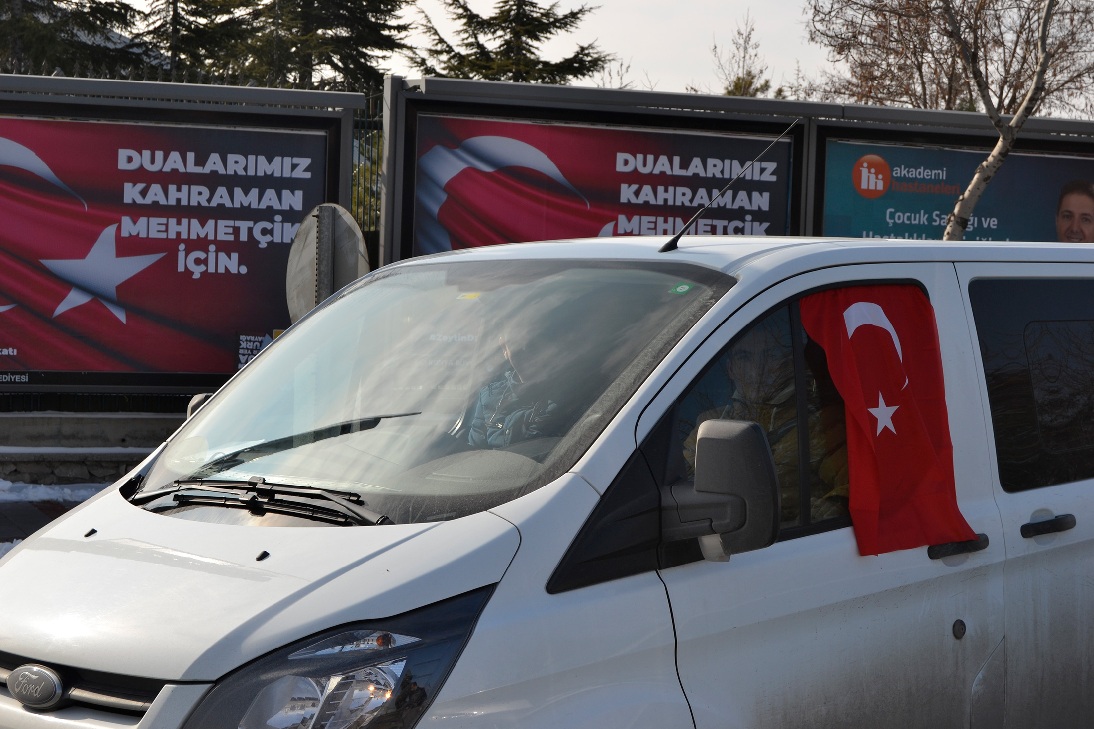 Ahmet Sorgun: Bayrakları En Güzel Yerlere Asmak Vatandaşlık Görevimiz