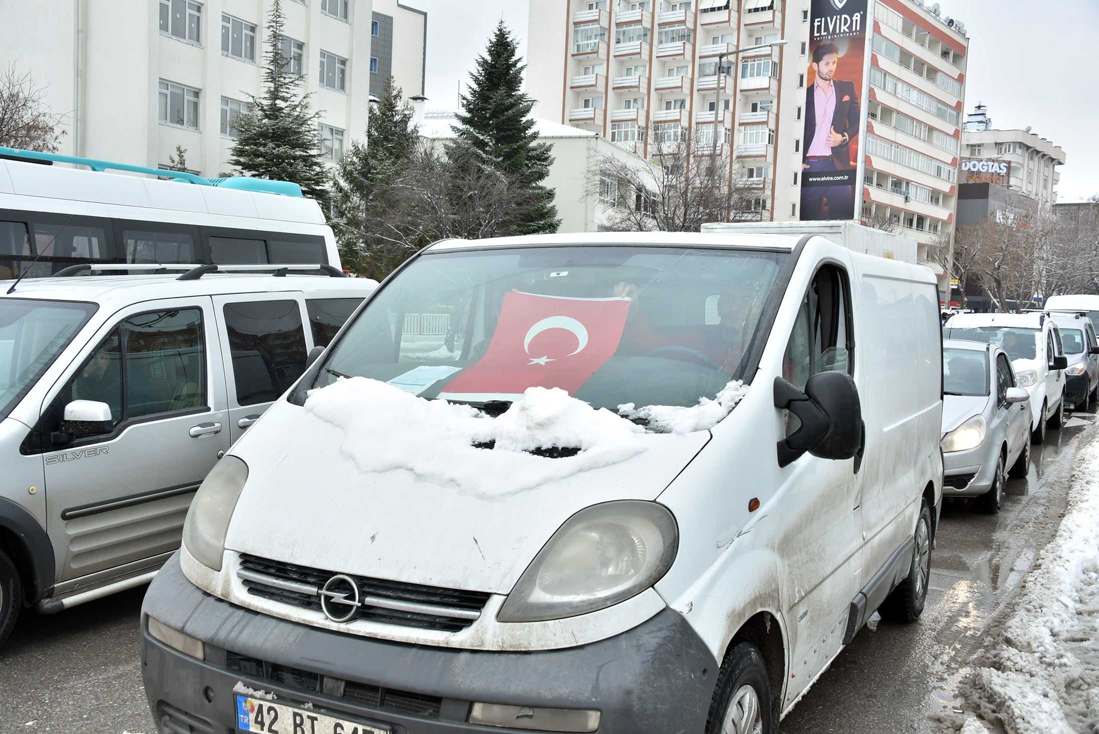 Ahmet Sorgun: Bayrakları En Güzel Yerlere Asmak Vatandaşlık Görevimiz