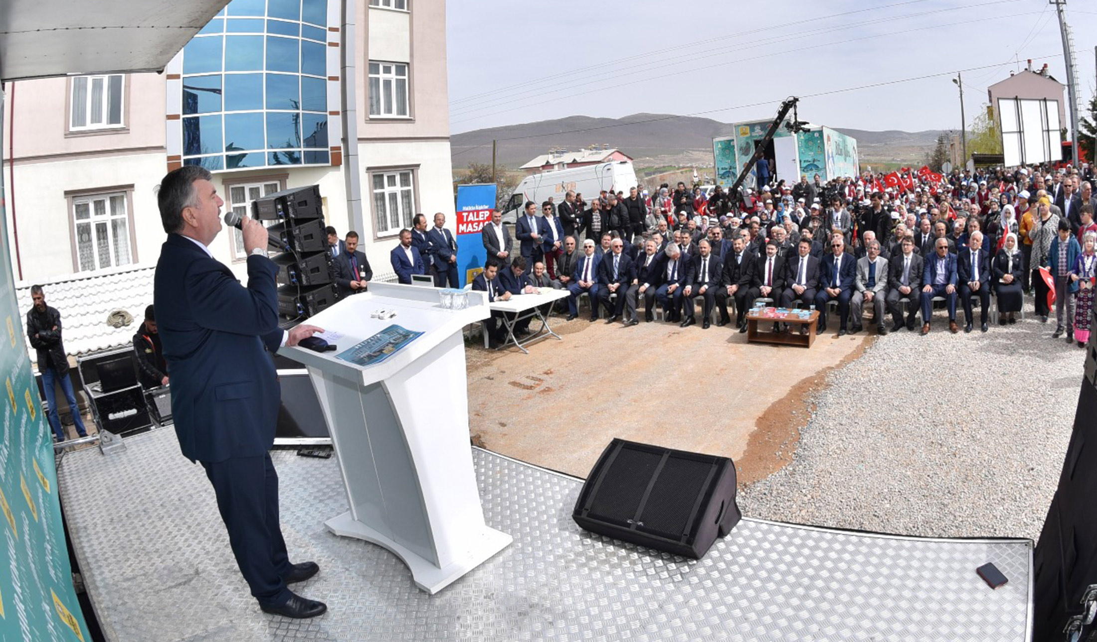 Hüyük Şehir Konağı'nın Temeli Atıldı