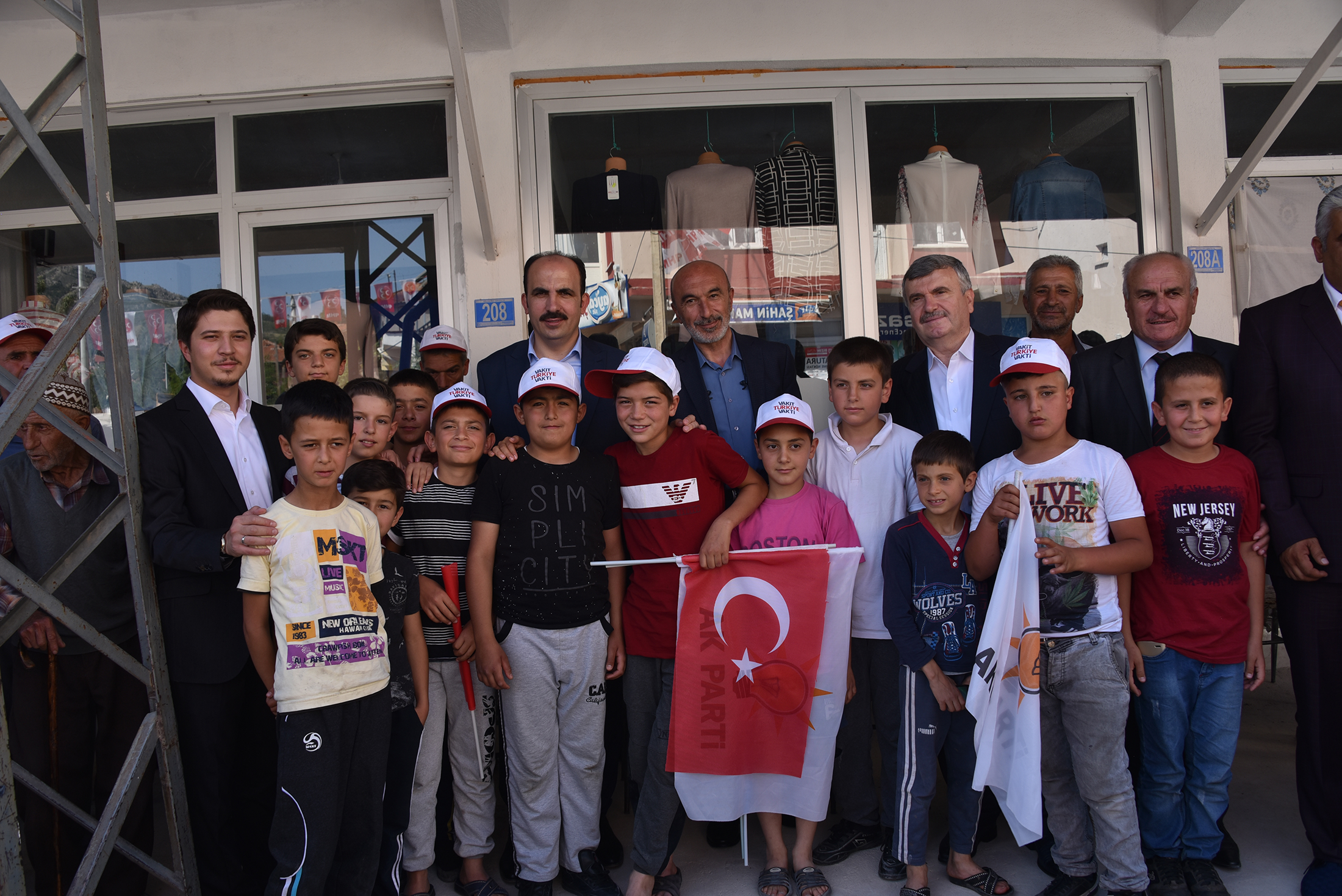 Başkan Altay: Gidilmedik Yer, Sıkılmadık El Bırakmıyoruz