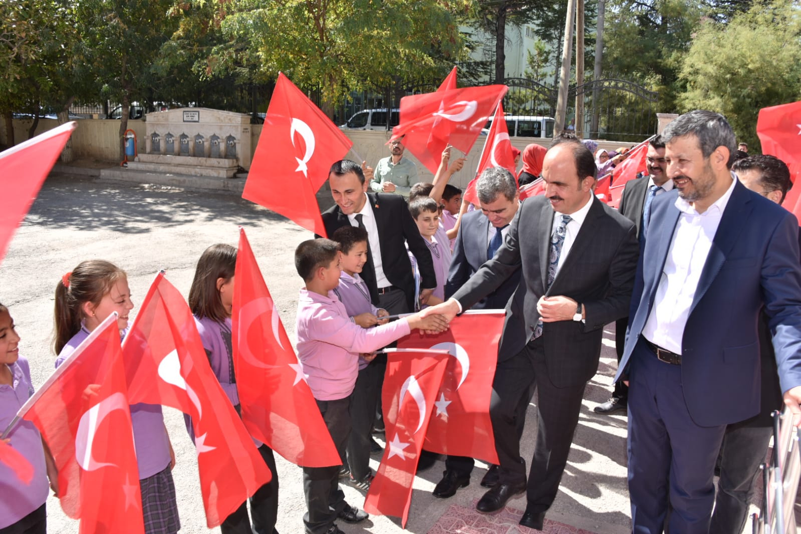 Başkan Altay Kadınhanı ve Ilgın'da Vatandaşlarla Buluştu