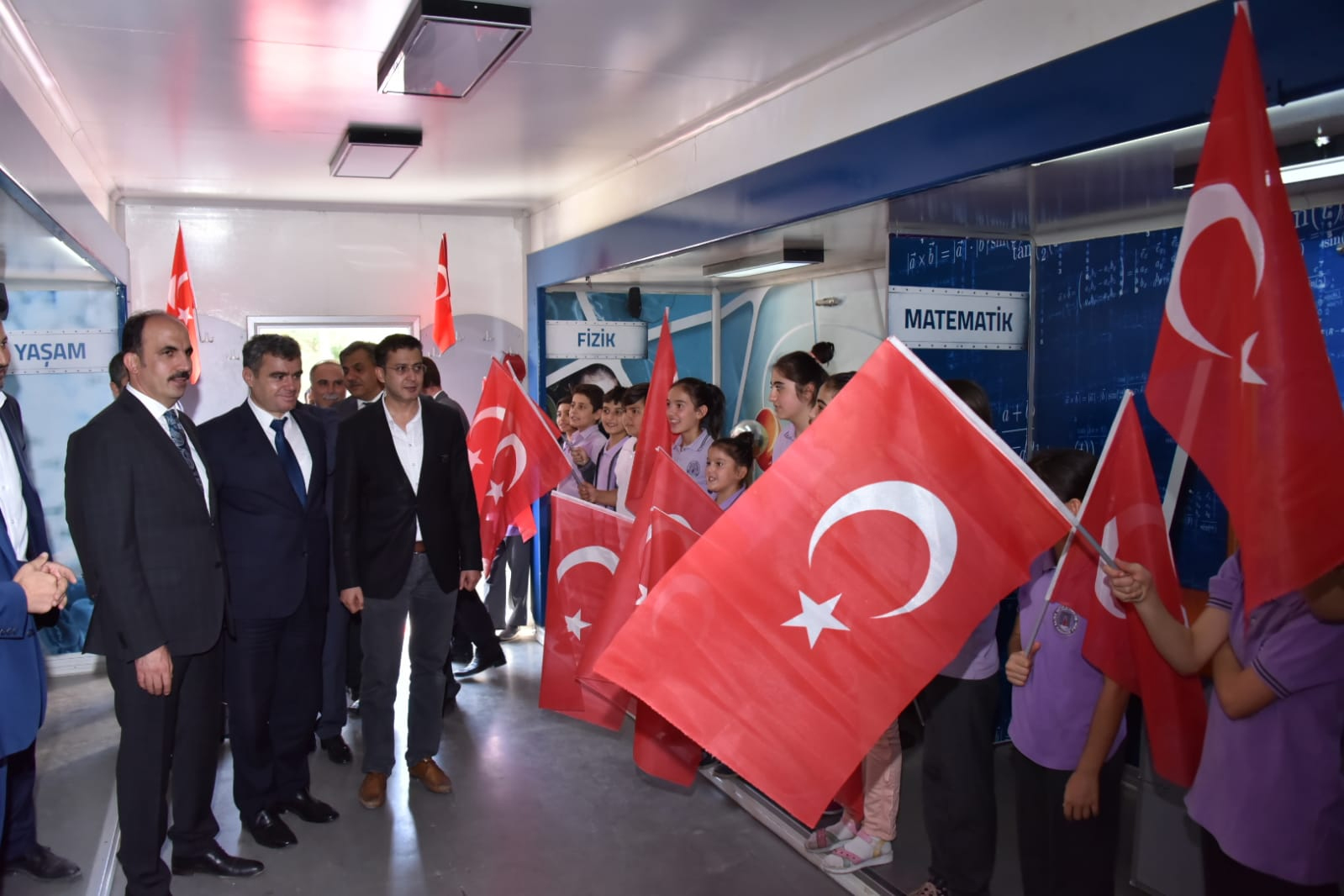 Başkan Altay Kadınhanı ve Ilgın'da Vatandaşlarla Buluştu