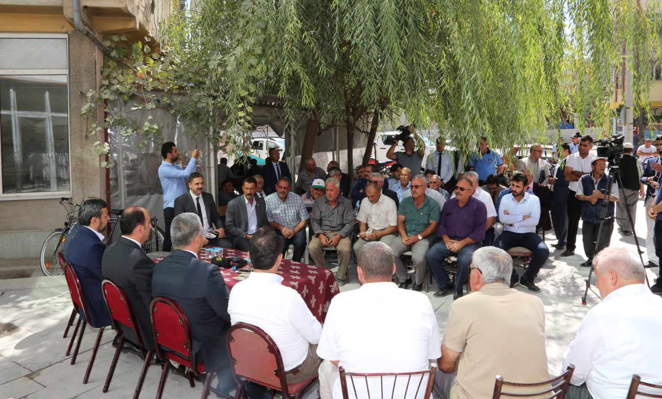 Başkan Altay Kadınhanı ve Ilgın'da Vatandaşlarla Buluştu