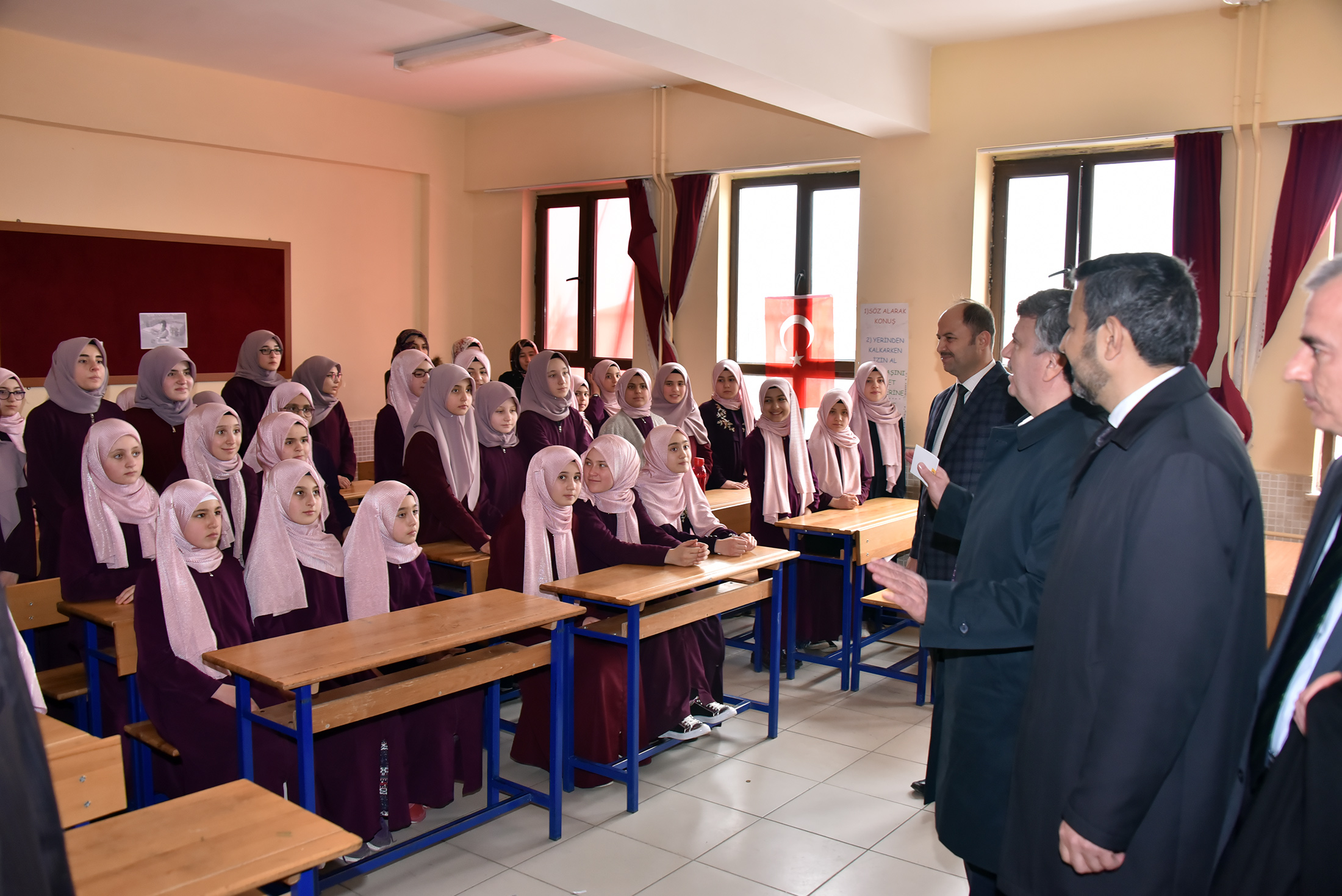 Başkan Akyürek Ilgın'da Yatırımları İnceledi Vatandaşlarla Buluştu