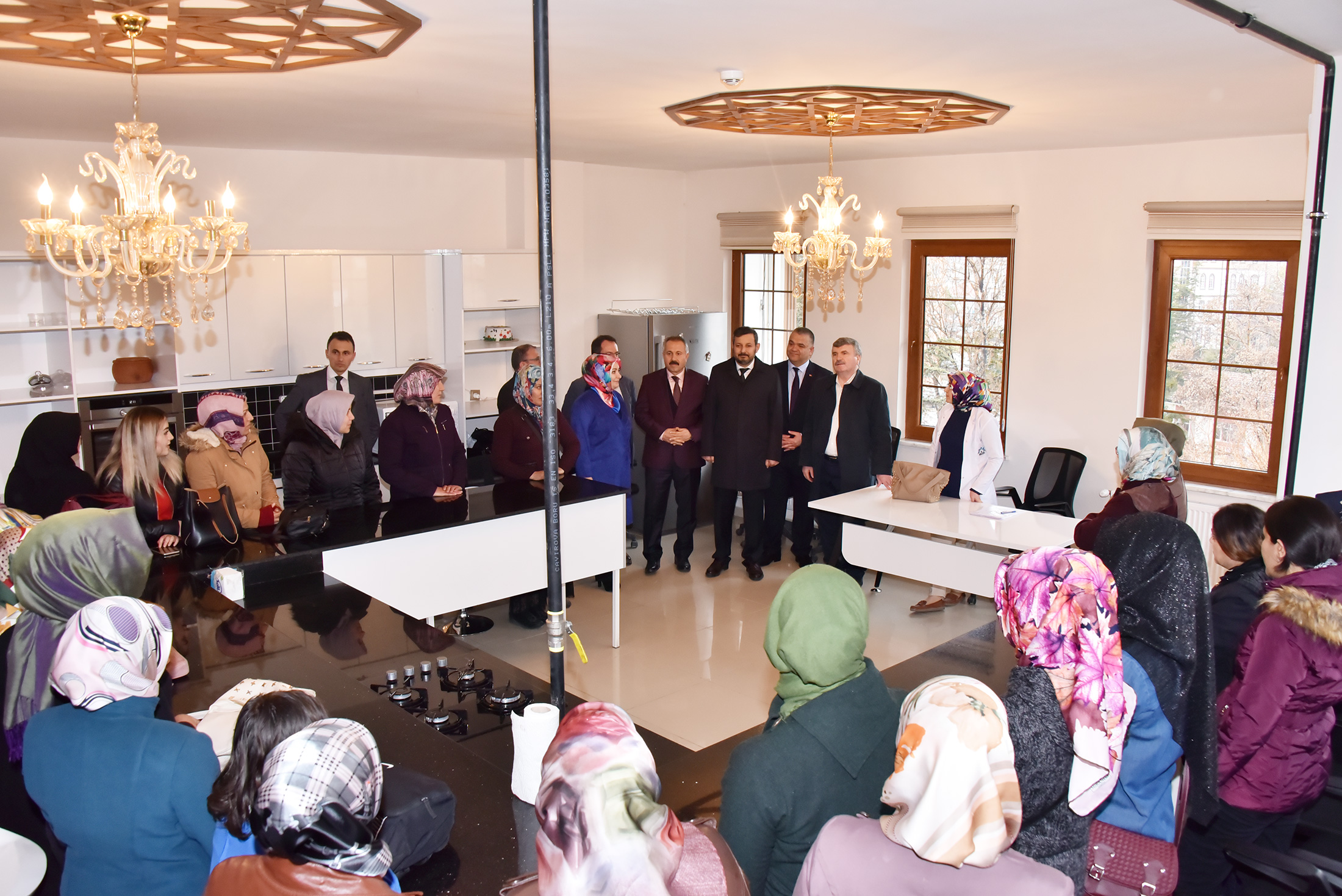 Başkan Akyürek Ilgın'da Yatırımları İnceledi Vatandaşlarla Buluştu