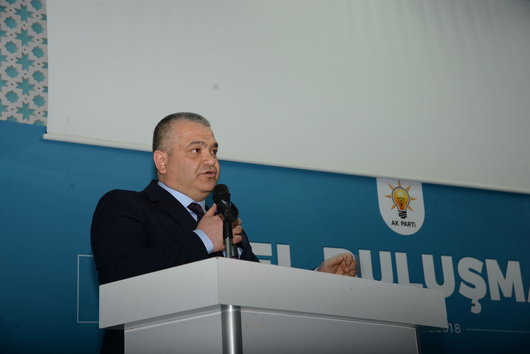 Başkan Akyürek Ilgın'da Yatırımları İnceledi Vatandaşlarla Buluştu
