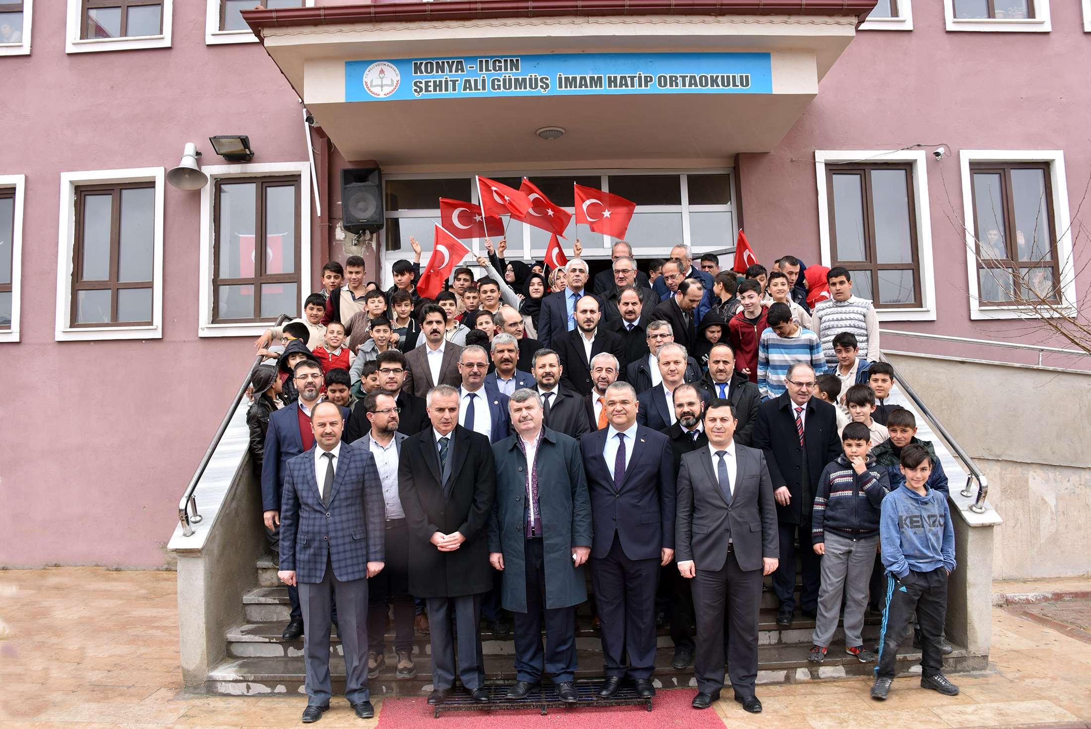 Başkan Akyürek Ilgın'da Yatırımları İnceledi Vatandaşlarla Buluştu