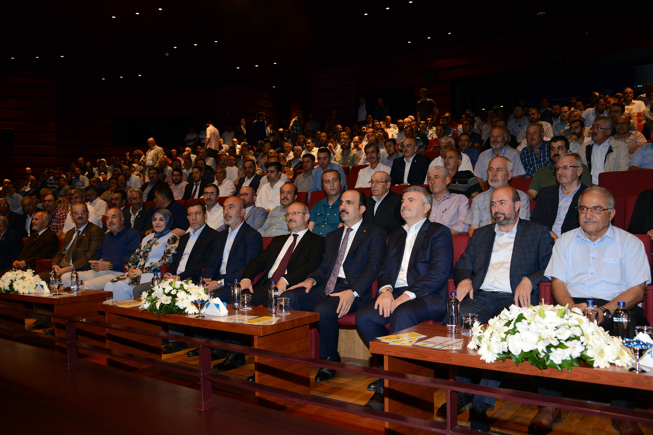 Büyükşehir Muhtarları Buluşturdu
