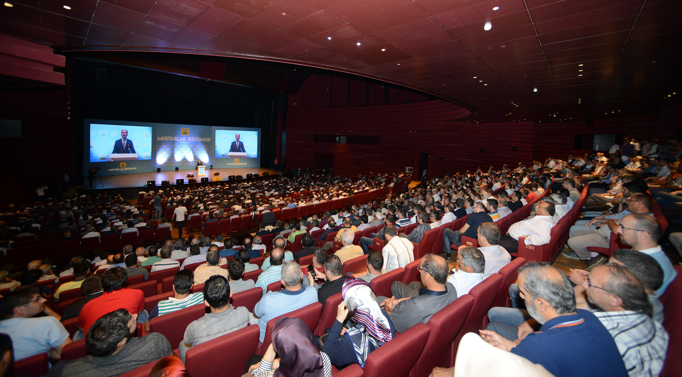Büyükşehir Muhtarları Buluşturdu
