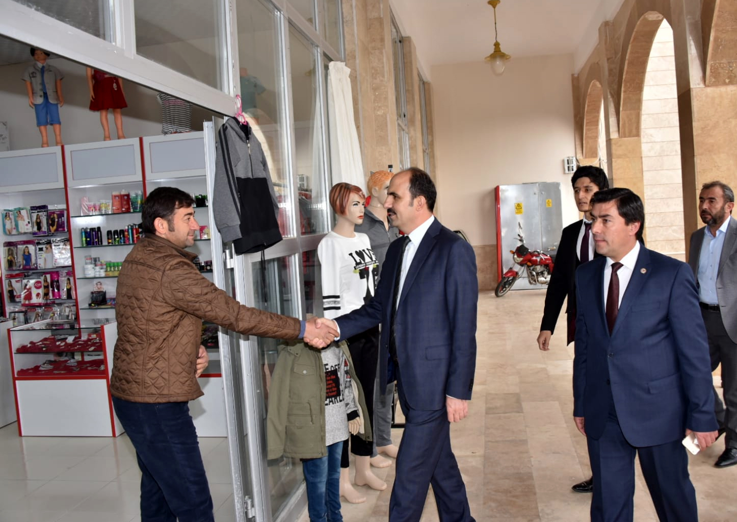 Bütün İlçelerimizin Kalkınması İçin Çalışıyoruz
