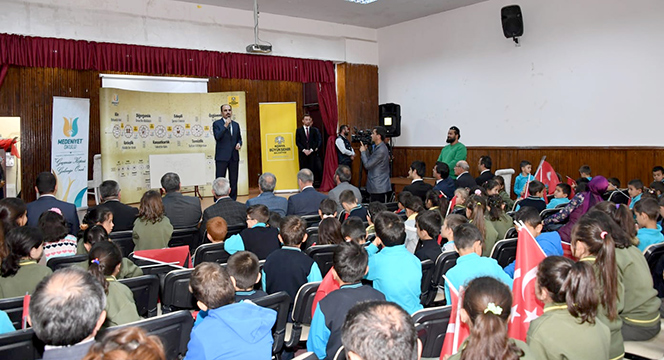 Bütün İlçelerimizin Kalkınması İçin Çalışıyoruz