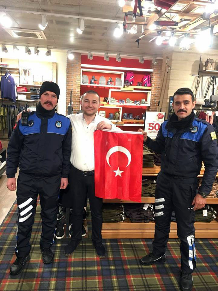 Şehrin Dört Bir Yanı Şanlı Bayrağımızla Süsleniyor