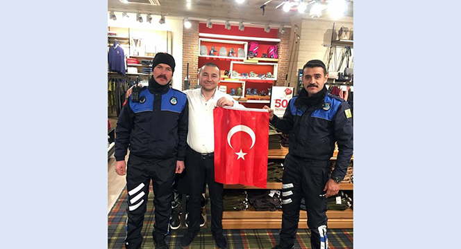 Şehrin Dört Bir Yanı Şanlı Bayrağımızla Süsleniyor
