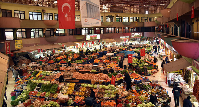 Şehrin Dört Bir Yanı Şanlı Bayrağımızla Süsleniyor
