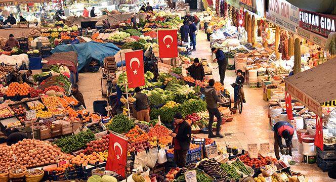 Şehrin Dört Bir Yanı Şanlı Bayrağımızla Süsleniyor