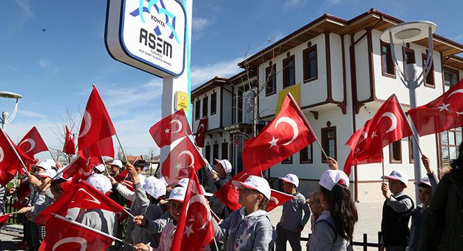 Tuzlukçu Şehir Konağı Hizmete Açıldı