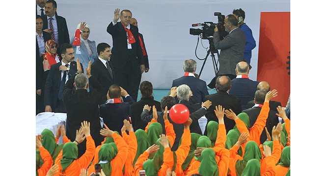 Büyükşehir Park Bahçeler'in Kadın Çalışanları Cumhurbaşkanı Erdoğan ile Görüştü