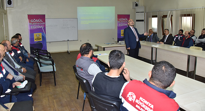 Belediye Personeline Hizmet İçi Eğitim Seminerleri