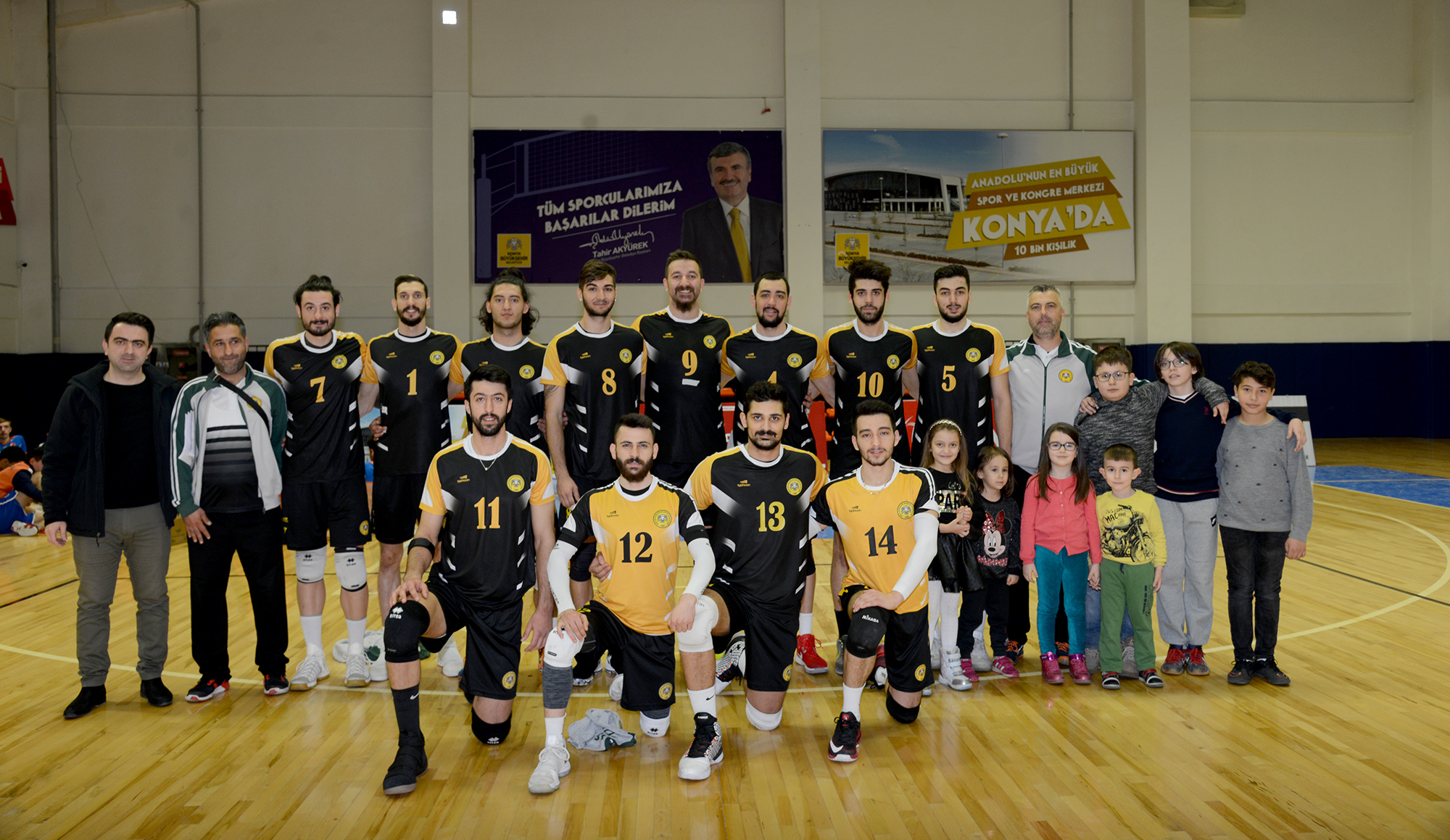 Voleybolda Tek Hedef Efeler Ligi