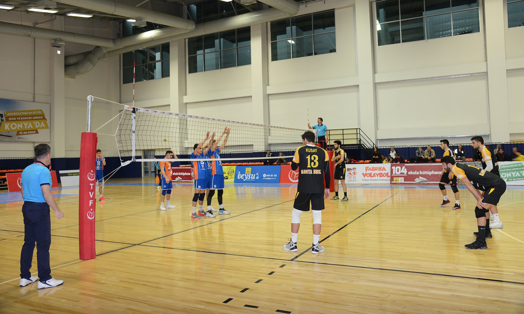 Voleybolda Tek Hedef Efeler Ligi
