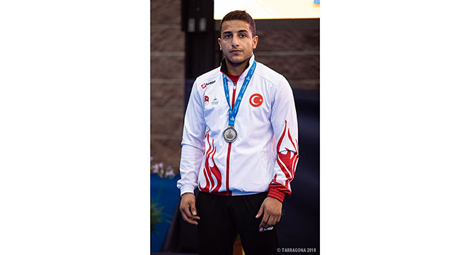 Bilal Çiloğlu Akdeniz Oyunlarında Milli Gurur Yaşattı
