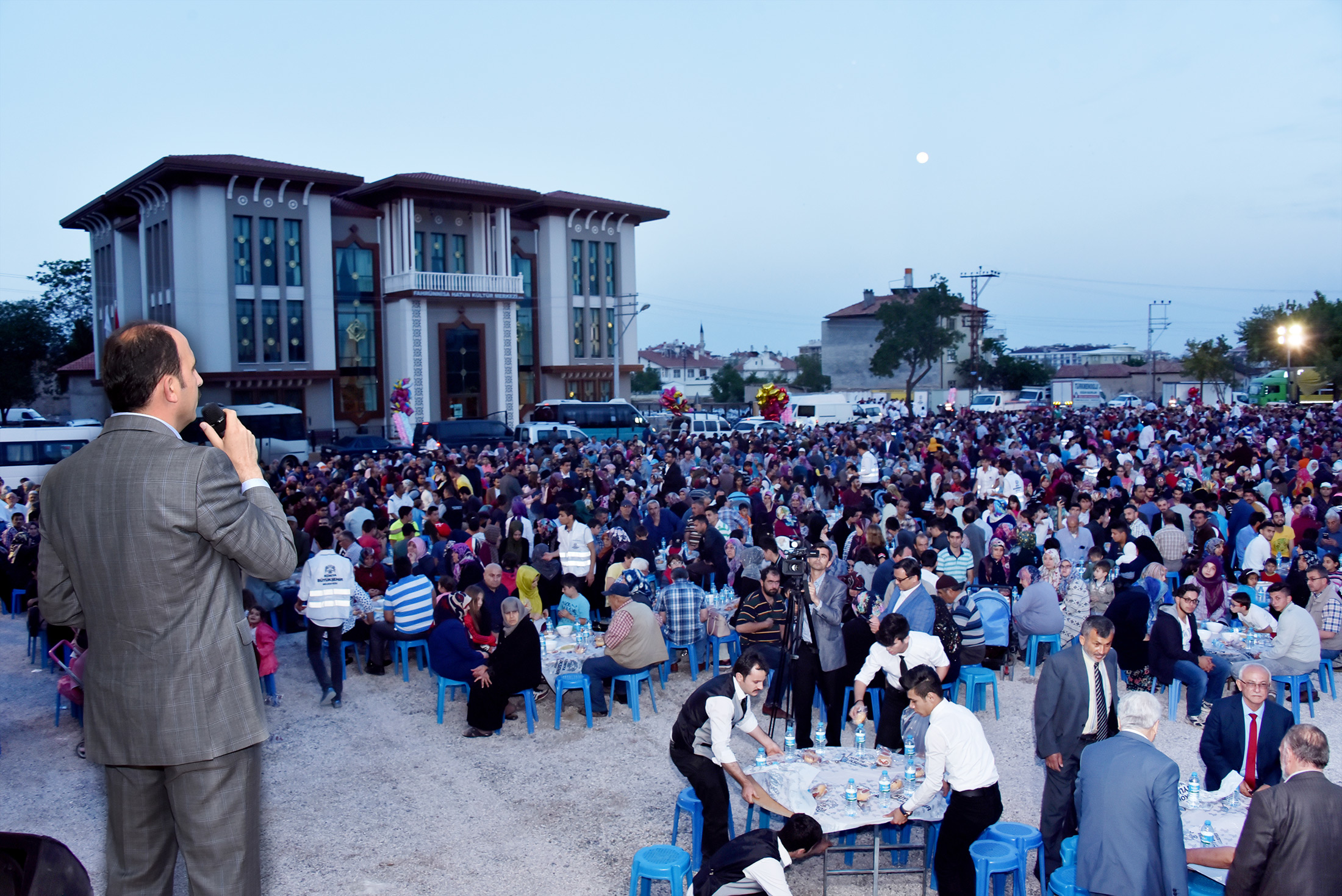 Mahalle İftarları Çok Güzel Bir Ramazan Geleneği