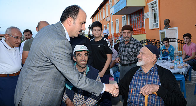 Mahalle İftarları Çok Güzel Bir Ramazan Geleneği