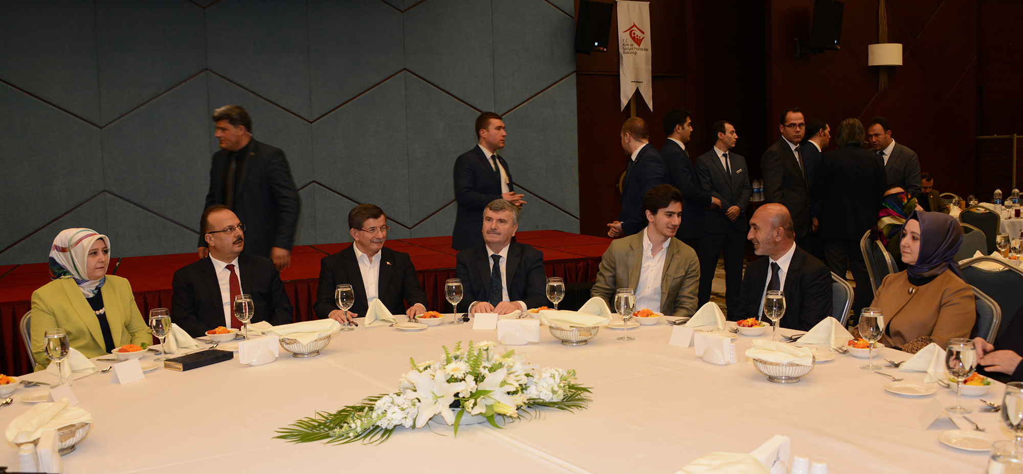 Çanakkale Zaferi'nin 103. Yıldönümü Dualarla ve Coşkuyla Kutlandı