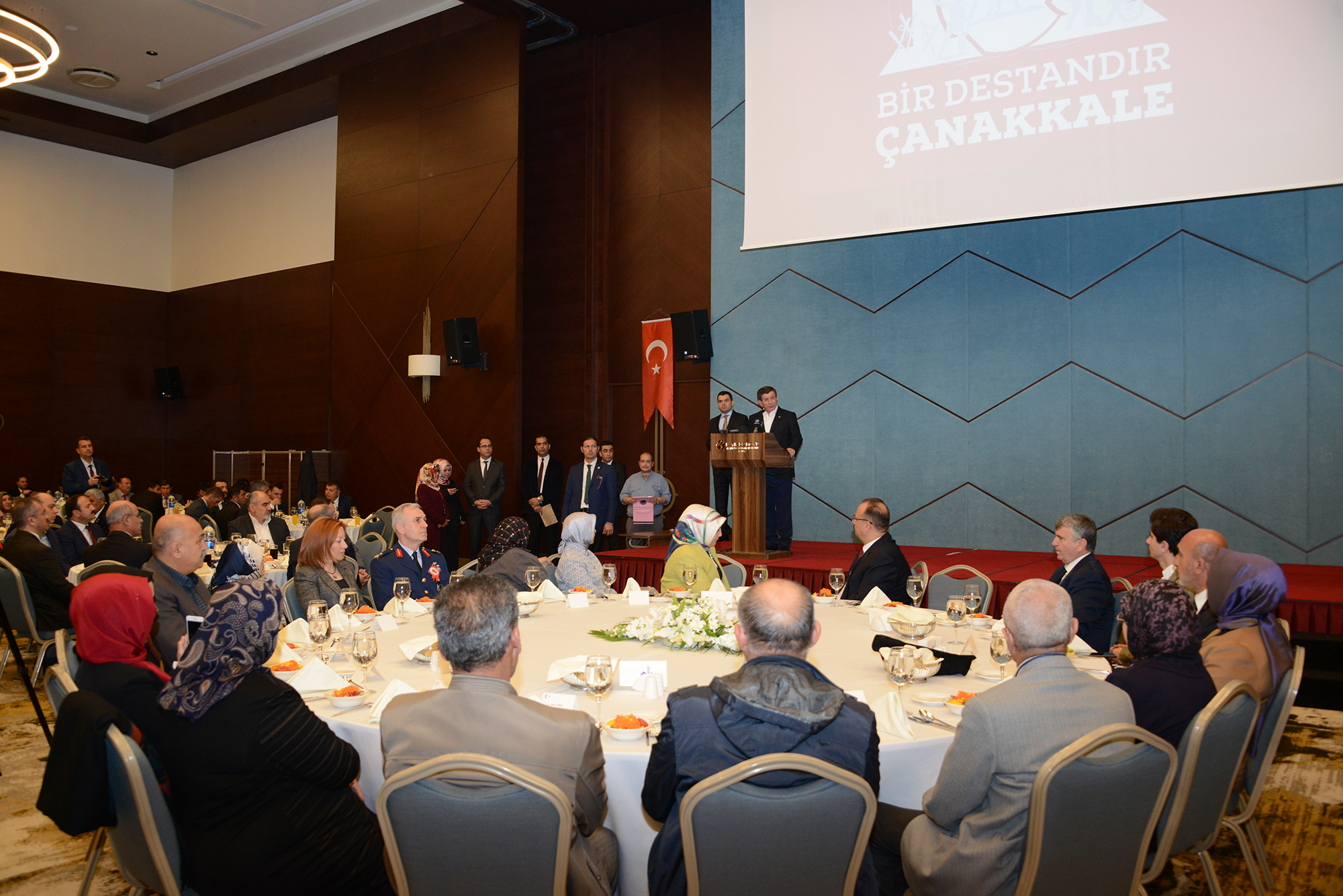 Çanakkale Zaferi'nin 103. Yıldönümü Dualarla ve Coşkuyla Kutlandı