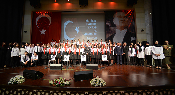 Çanakkale Zaferi'nin 103. Yıldönümü Dualarla ve Coşkuyla Kutlandı