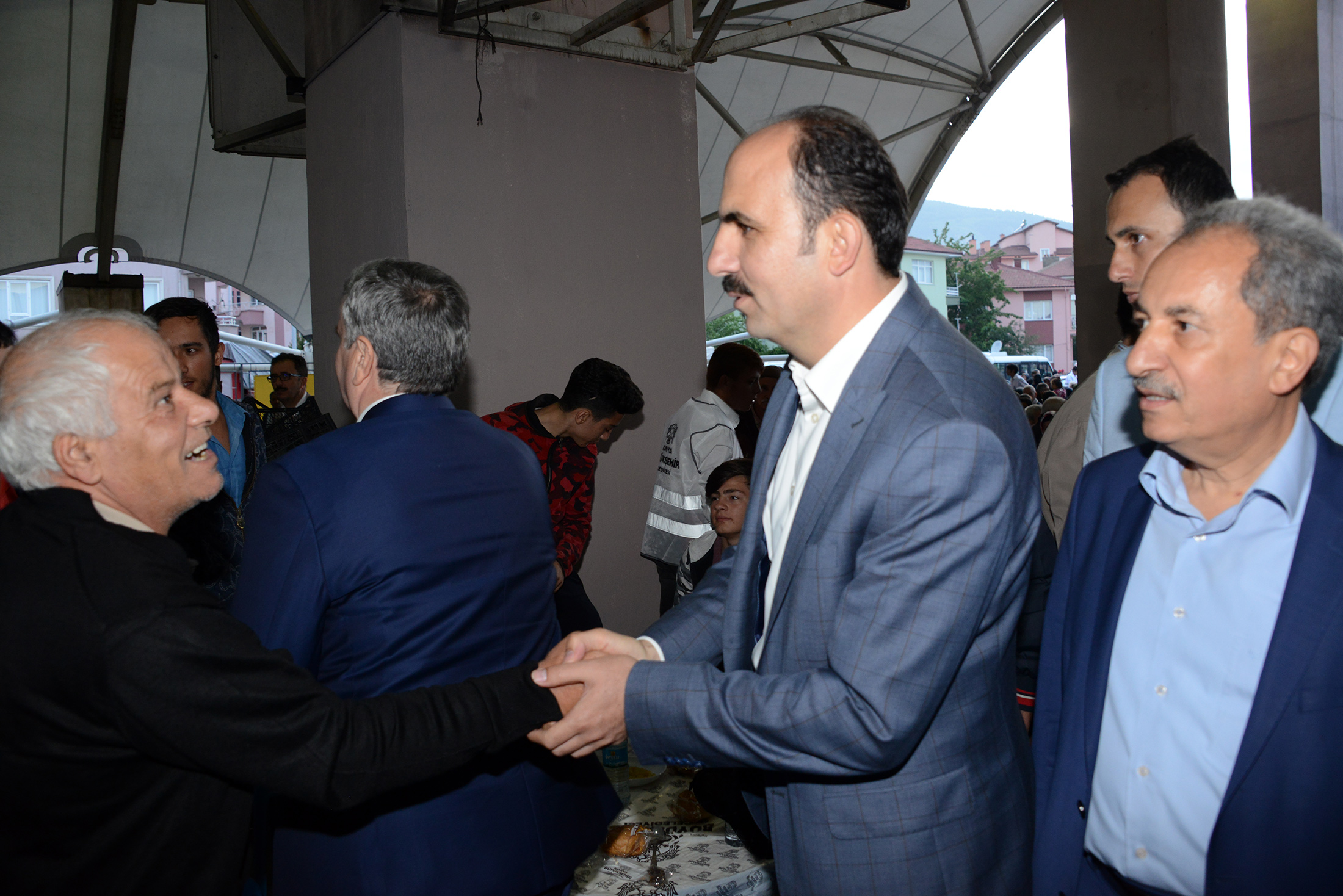 'İftar Sofralarında Kardeşliğimizi Tüm Dünyaya İlan Ediyoruz'
