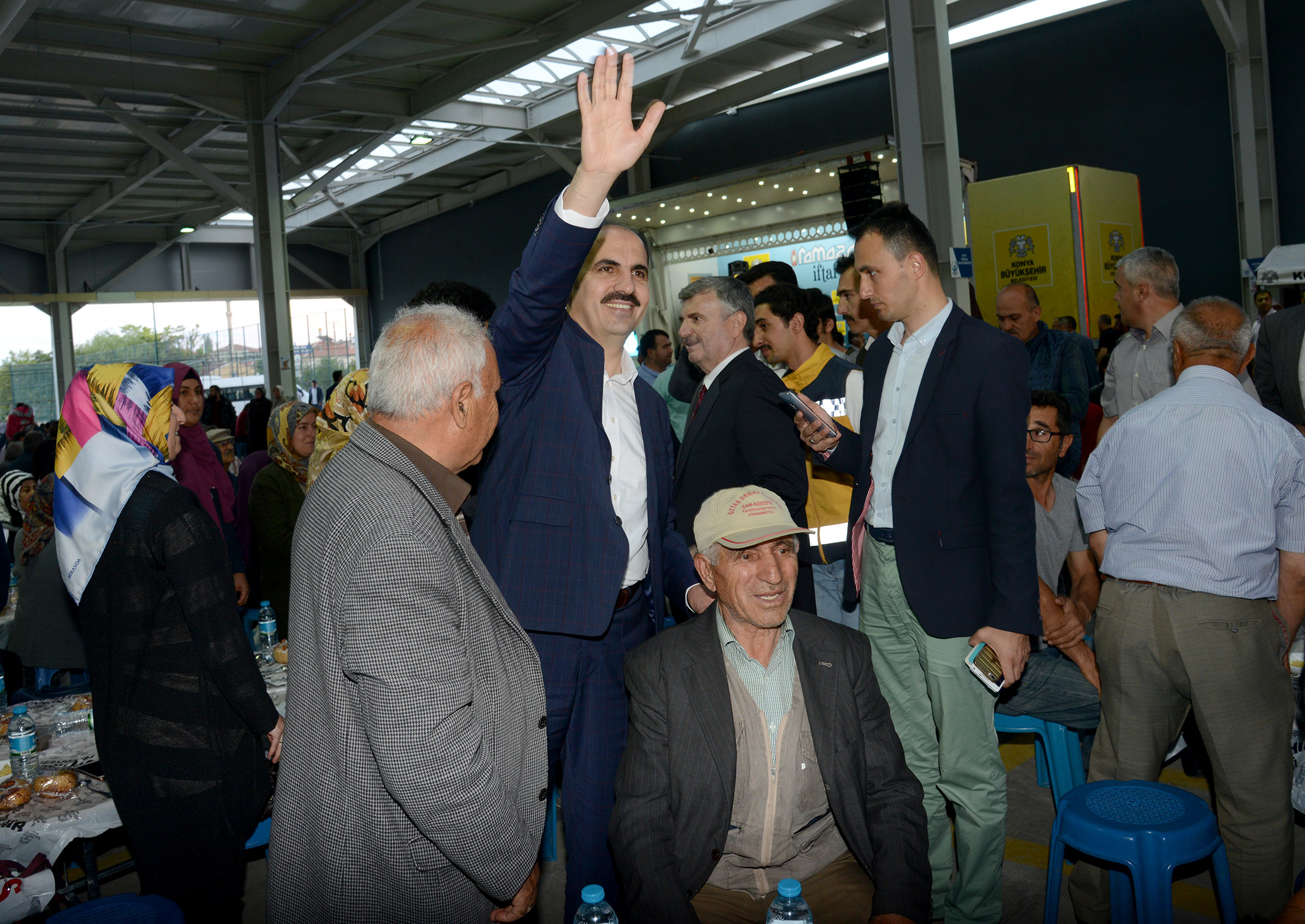 Başkan Altay Altınekin ve Cihanbeyli'de Vatandaşlarla Buluştu
