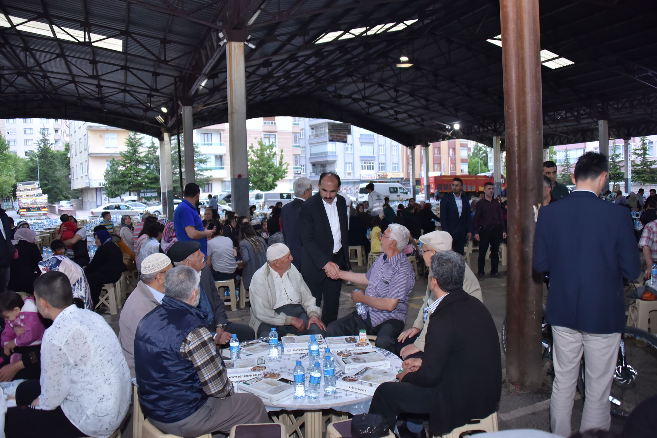 Konya'da Bir Ramazan Güzelliği: Mahalle İftarları