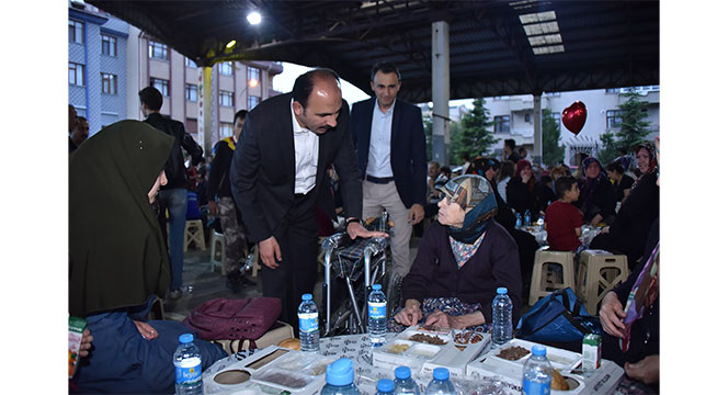 Konya'da Bir Ramazan Güzelliği: Mahalle İftarları