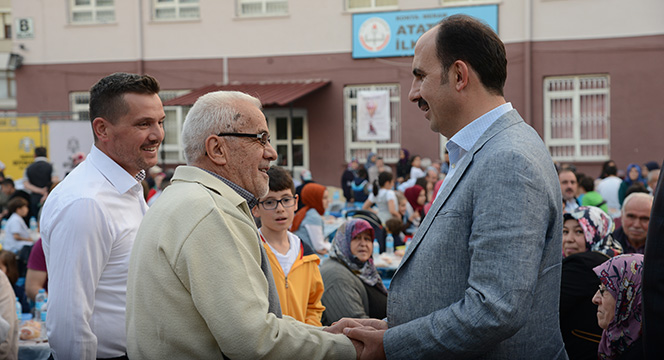 Mahalle İftarlarında Birlik ve Beraberliğimizi Pekiştiriyoruz