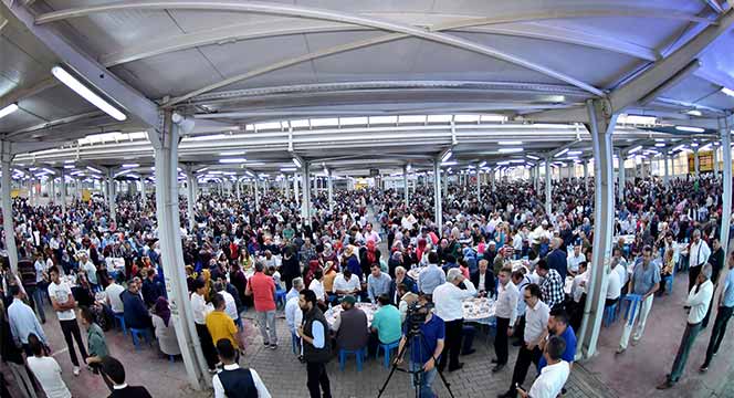 Binlerce Ilgınlı İftar Sofrasında Ramazan Bereketini Yaşadı