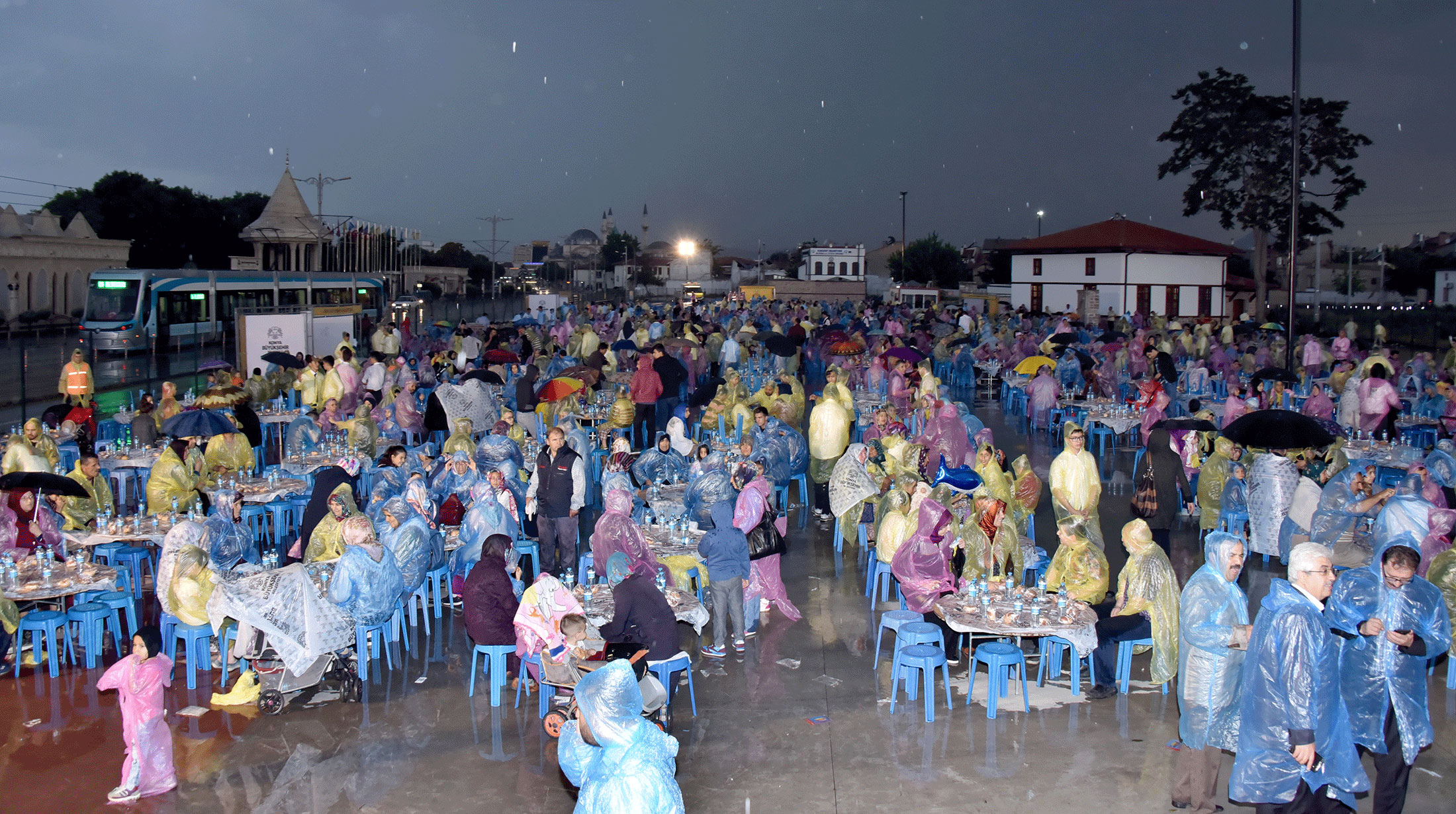 24 Haziran Akşamı da Bayram Yapmak İstiyoruz