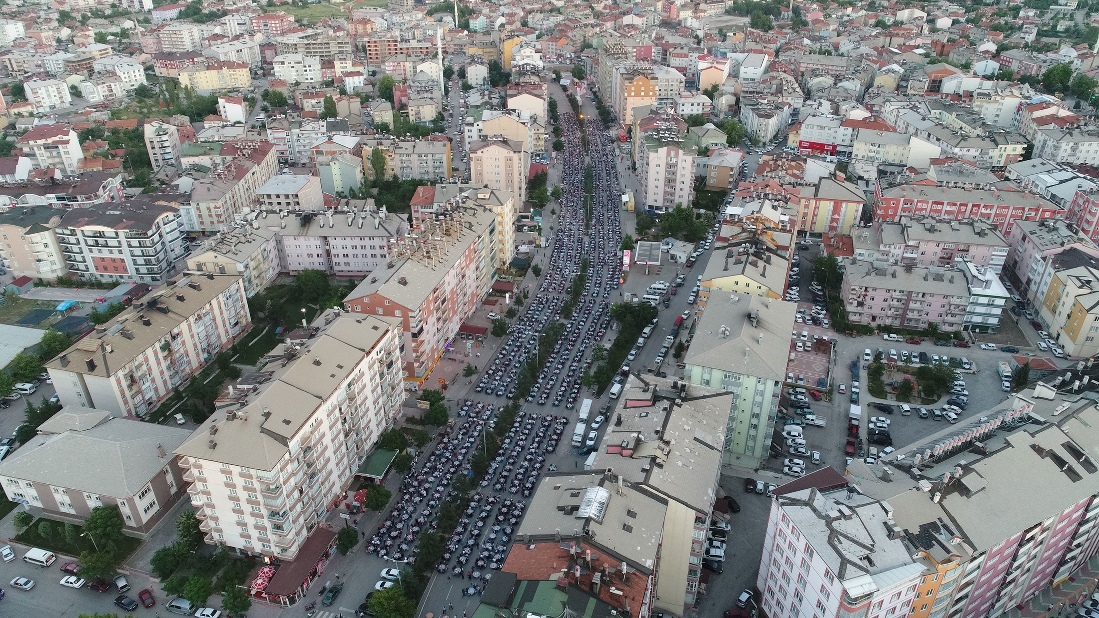 450 Bin Hemşehrimizle İftarlarda Buluştuk