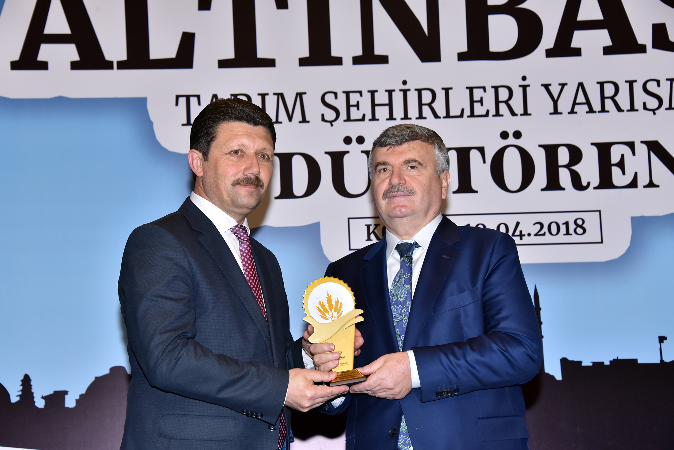 Altınbaşak Tarım Şehirleri Yarışması'nda Dereceye Giren Belediyeler Ödüllerini Aldı