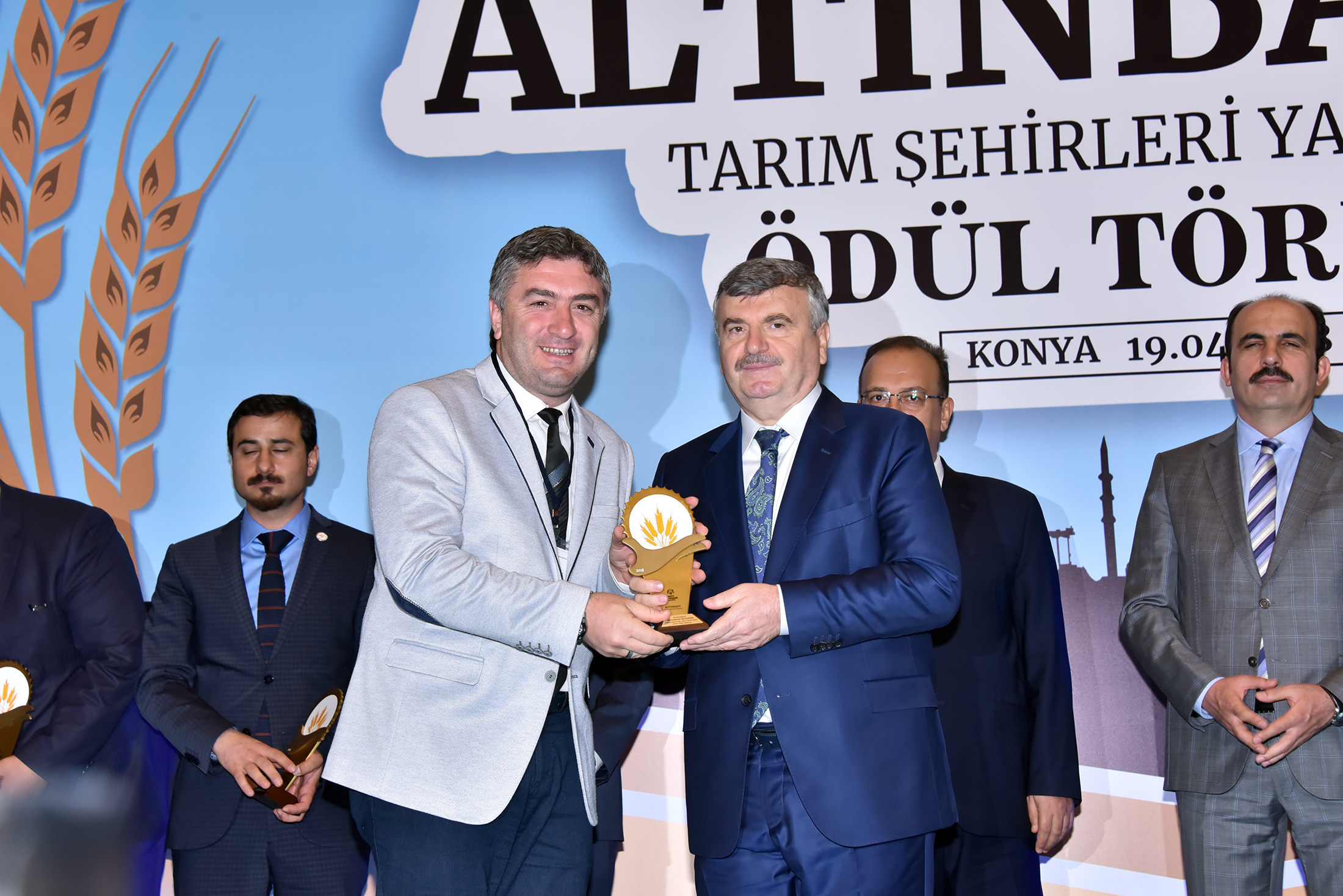 Altınbaşak Tarım Şehirleri Yarışması'nda Dereceye Giren Belediyeler Ödüllerini Aldı