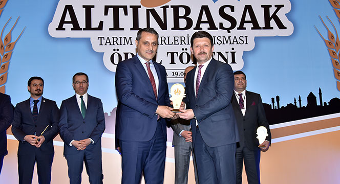 Altınbaşak Tarım Şehirleri Yarışması'nda Dereceye Giren Belediyeler Ödüllerini Aldı