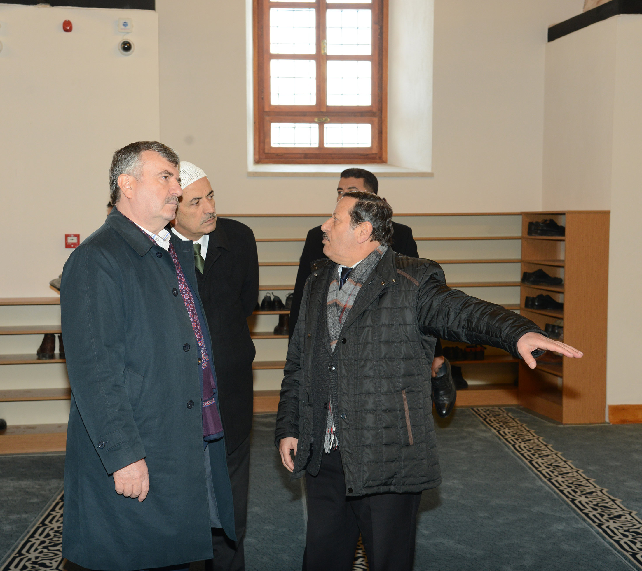Tarihi Alaaddin Camii'nin Restorasyonu Tamamlanan Doğu Bölümü İbadete Açıldı