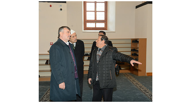 Tarihi Alaaddin Camii'nin Restorasyonu Tamamlanan Doğu Bölümü İbadete Açıldı