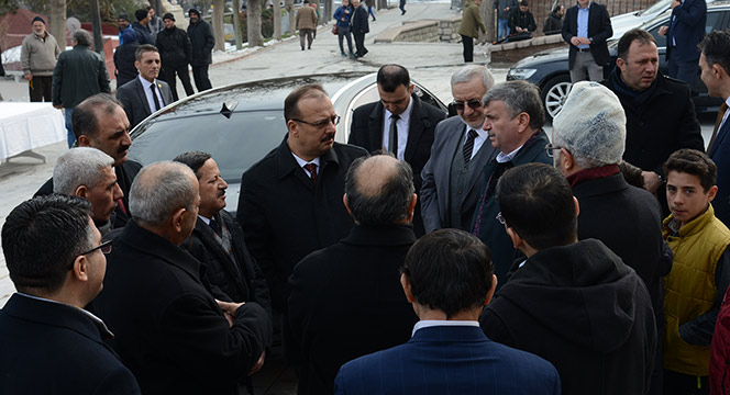 Tarihi Alaaddin Camii'nin Restorasyonu Tamamlanan Doğu Bölümü İbadete Açıldı