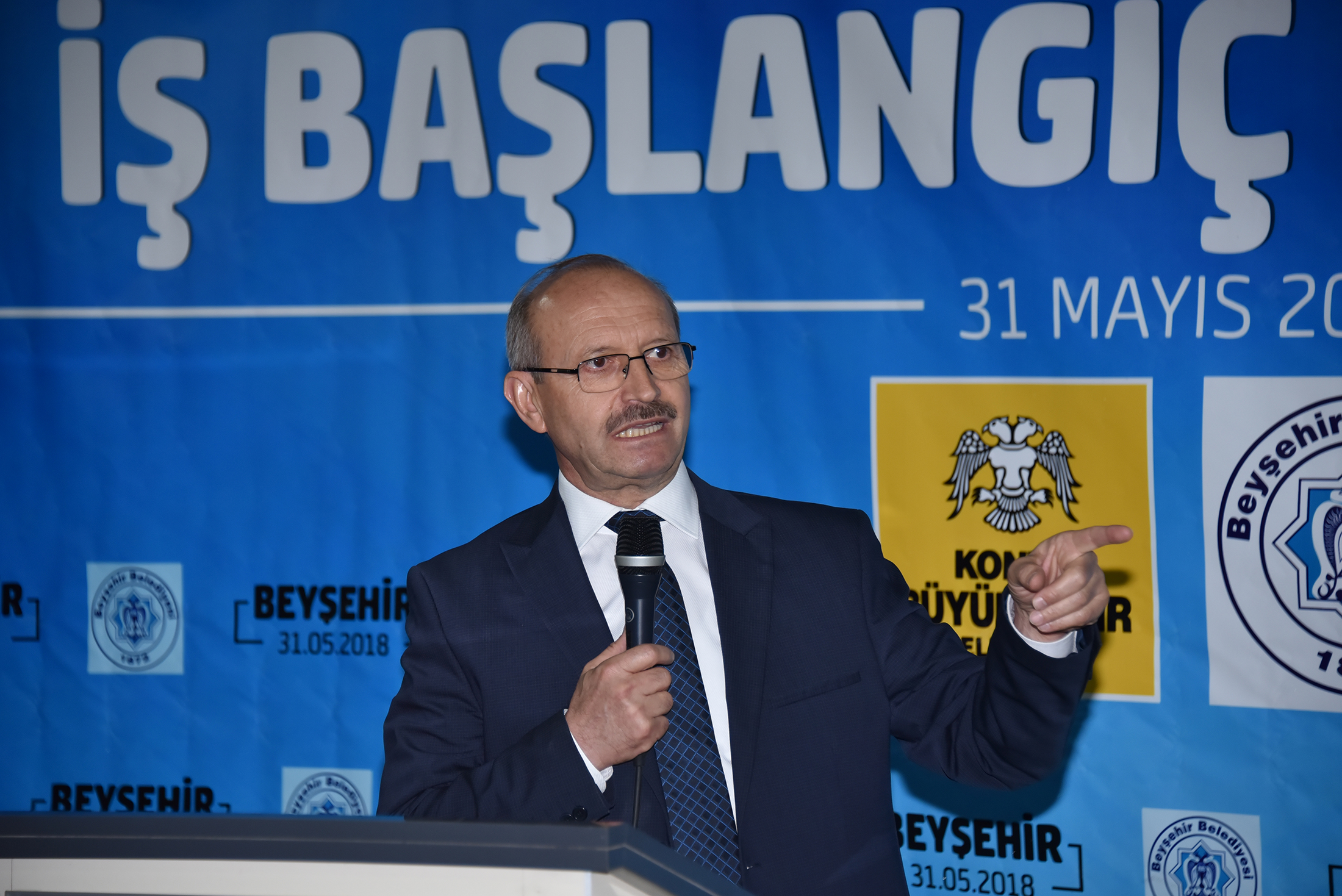 Tarihi Eşrefoğlu Bedesteni Restorasyonu Başladı 