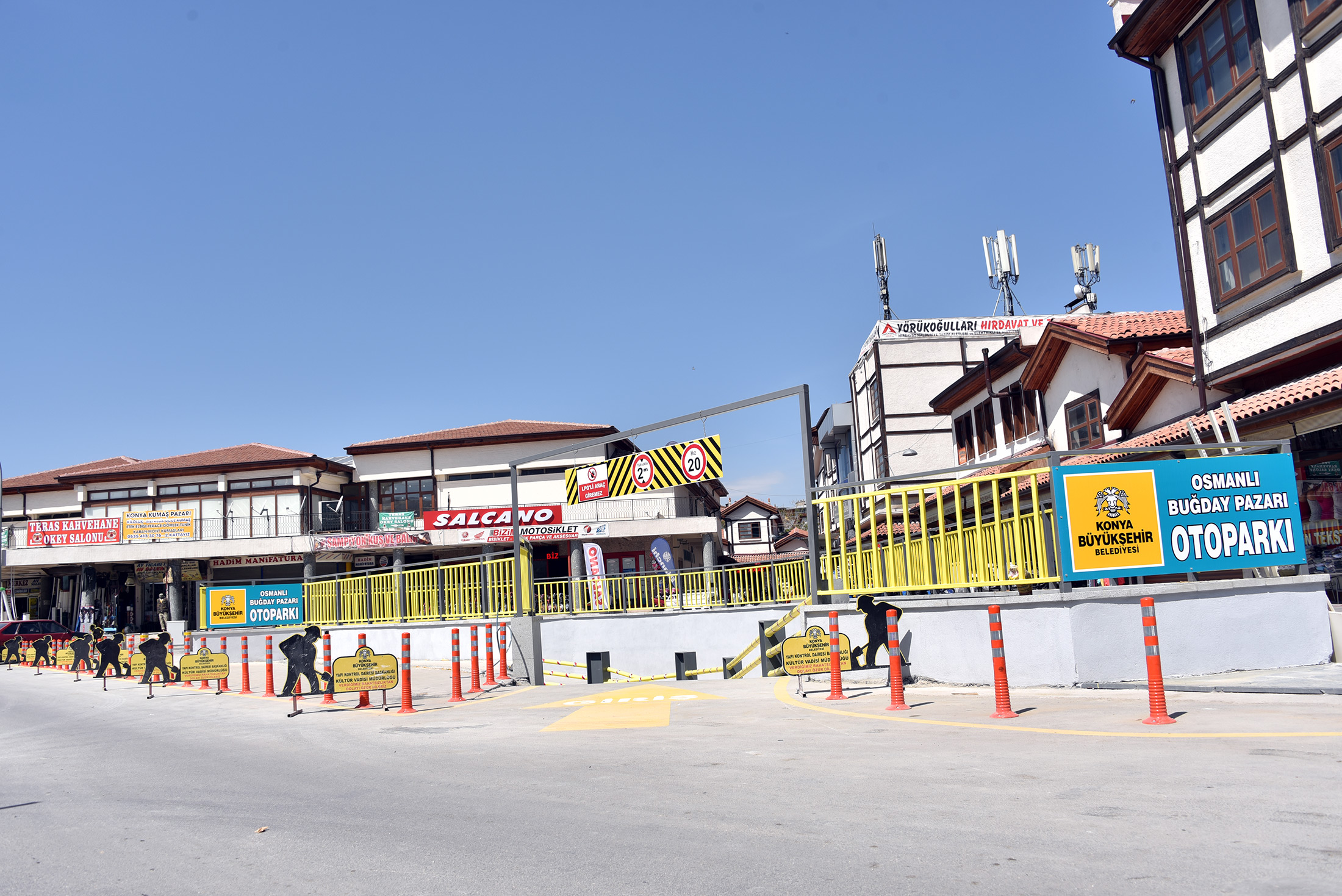 Tarihi Osmanlı Buğday Pazarı Yeraltı Katlı Otoparkı Hizmete Açılıyor