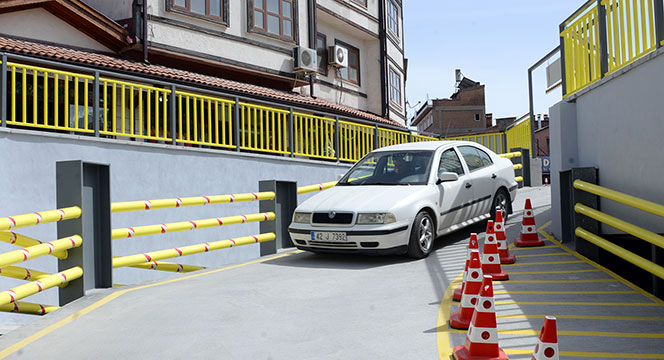 Tarihi Osmanlı Buğday Pazarı Yeraltı Katlı Otoparkı Bedesten Bölgesine Nefes Aldırdı