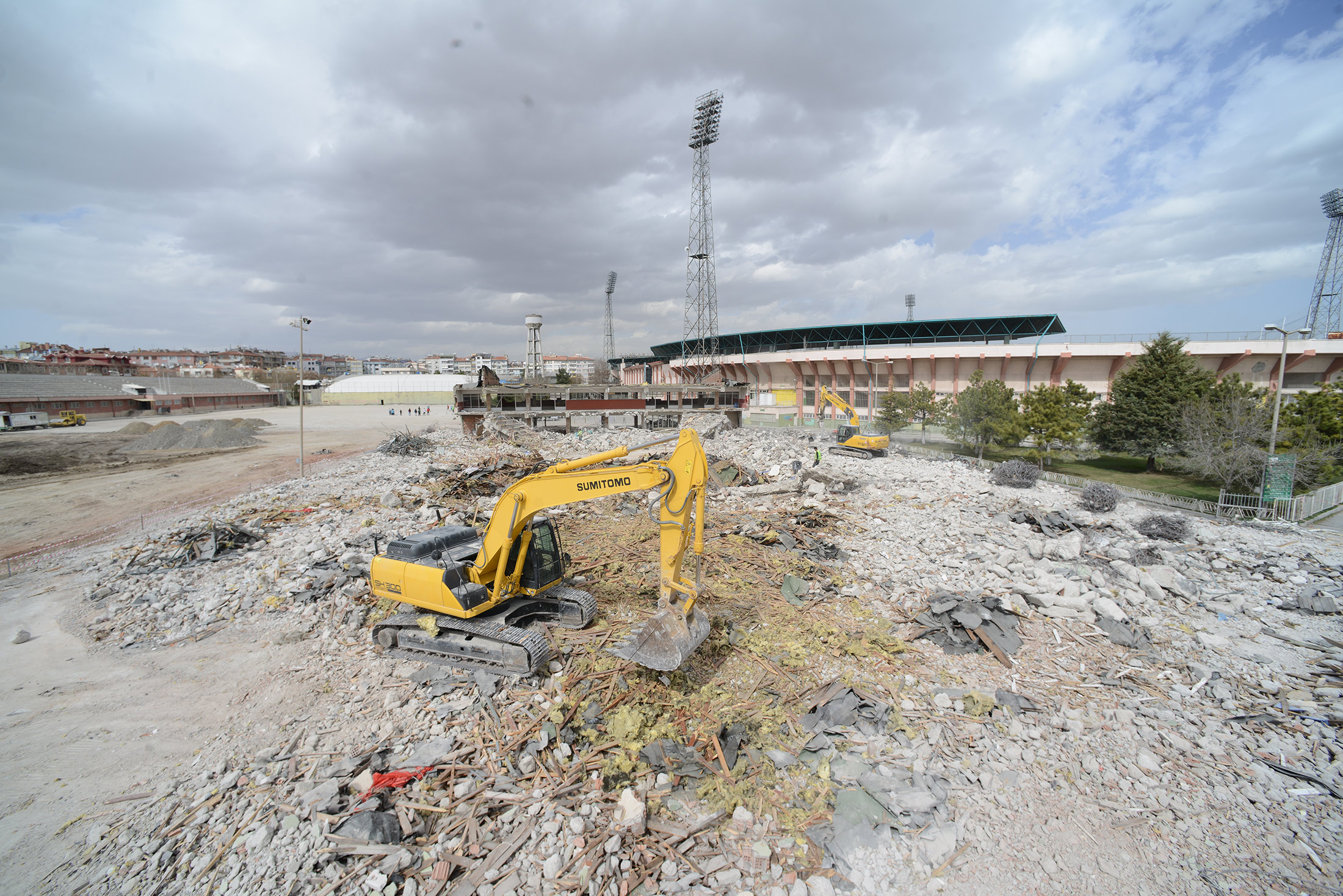 Eski Stadyum Alanının Önemli Bölümü Yeşil Alan ve Meydan Olacak