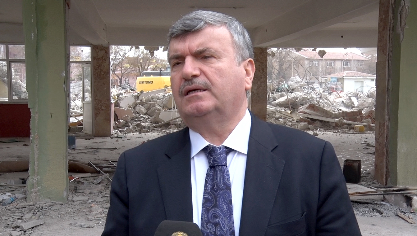 Eski Stadyum Alanının Önemli Bölümü Yeşil Alan ve Meydan Olacak