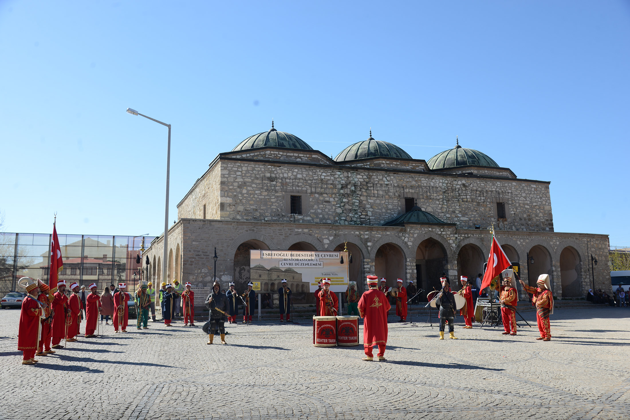 Eşrefoğlu Bedesteni ve Çevresinde Restorasyon Çalışması Başladı